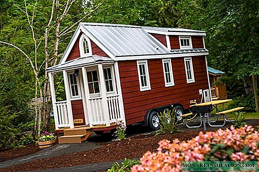 خانه باغ DIY: کلاسیک از چوب + غیر استاندارد طبق فنلاند فنلاند
