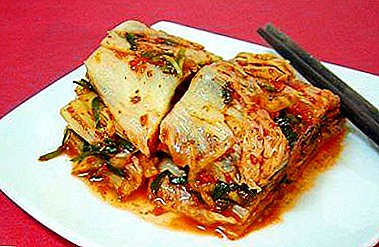 Yooj yim thiab delicious Kauslim Kimchi recipes los ntawm Peking cabbage